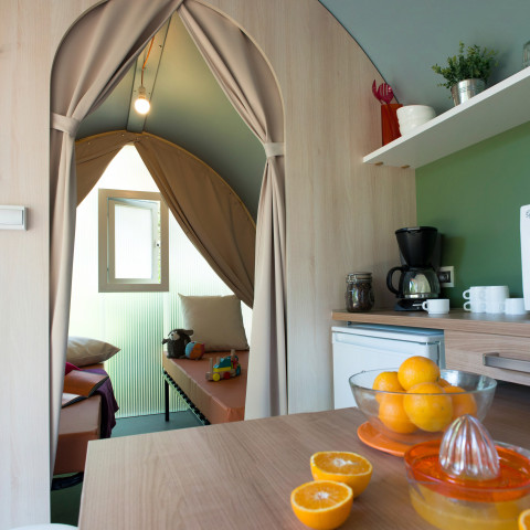 Erreka Camping Coco Sweet 2 bedrooms 4 people