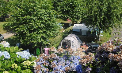 Camping Erreka Alojamiento Parcelas