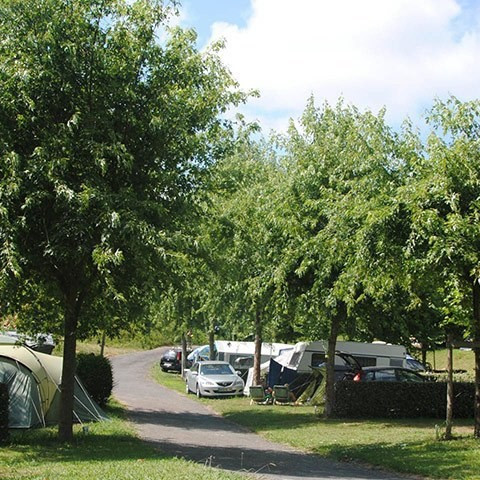 Camping Erreka Hébergement Emplacements