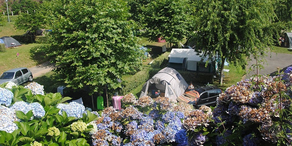 Camping Erreka Hébergement Emplacements
